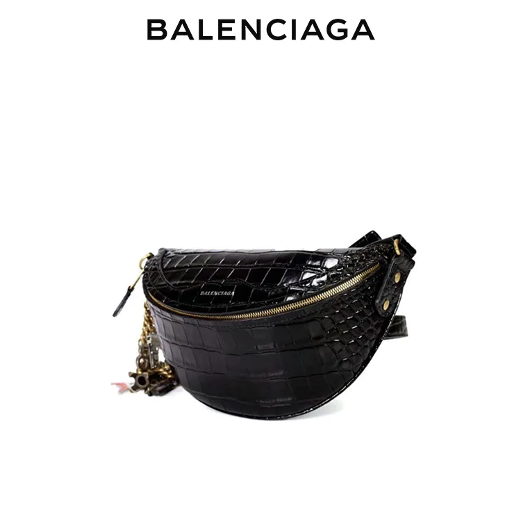 BALENCIAGA巴黎世家女士品牌標識搭配紀念品吊飾黑色牛皮鱷魚紋半月腰包