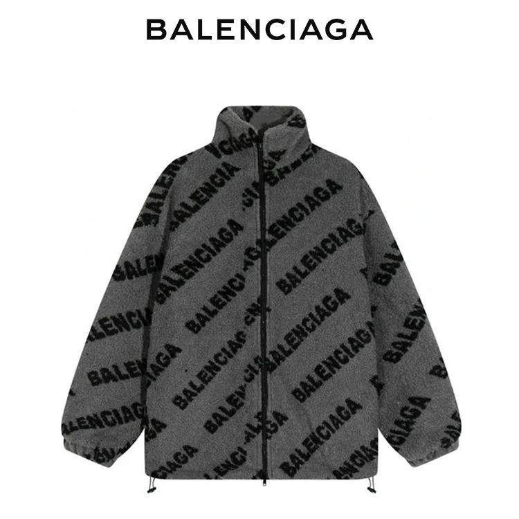 BALENCIAGA巴黎世家滿印LOGO羊羔毛拉鏈外套