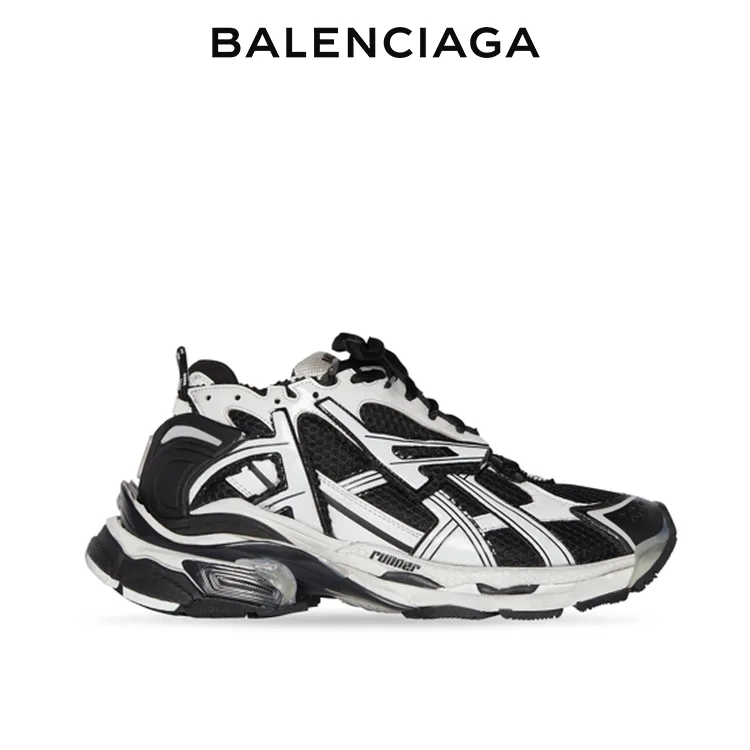 BALENCIAGA巴黎世家RUNNER磨損效果休閒運動鞋 黑白 男女同款